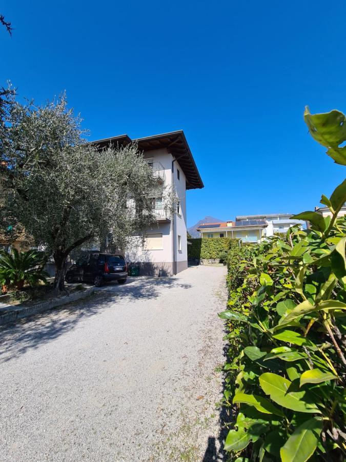 Le Peonie Apartamento Riva del Garda Exterior foto