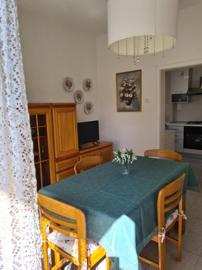 Le Peonie Apartamento Riva del Garda Exterior foto