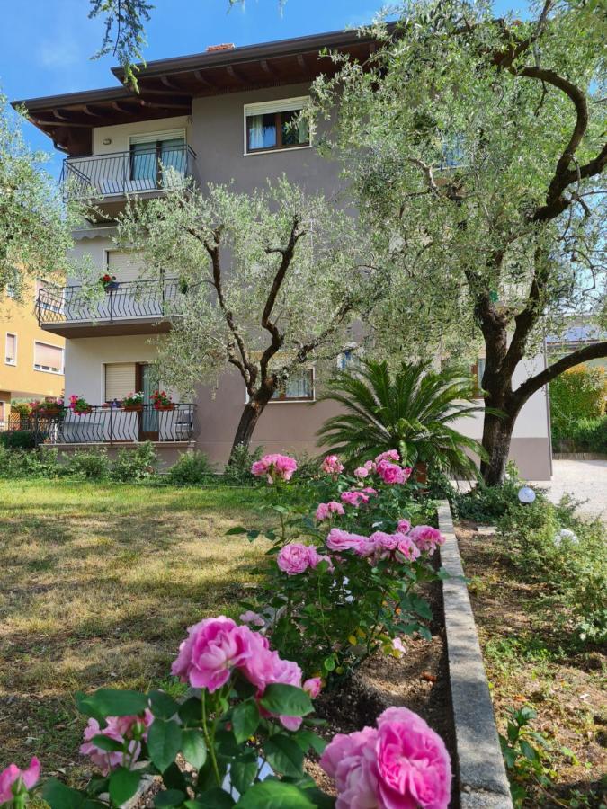 Le Peonie Apartamento Riva del Garda Exterior foto